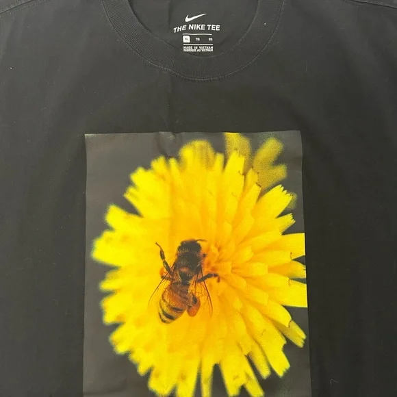 Nike SB “Bee” tee - Picture 2 of 3